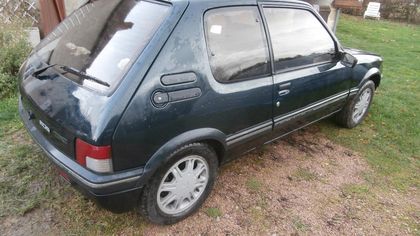 Peugeot 205 Turbo 16