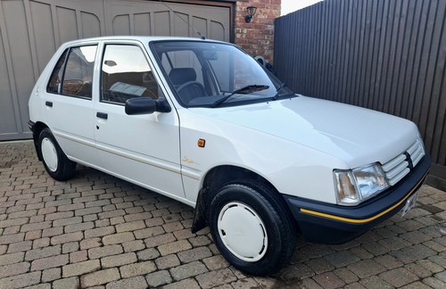 1991 Peugeot 205 1.1 Style 5 Door