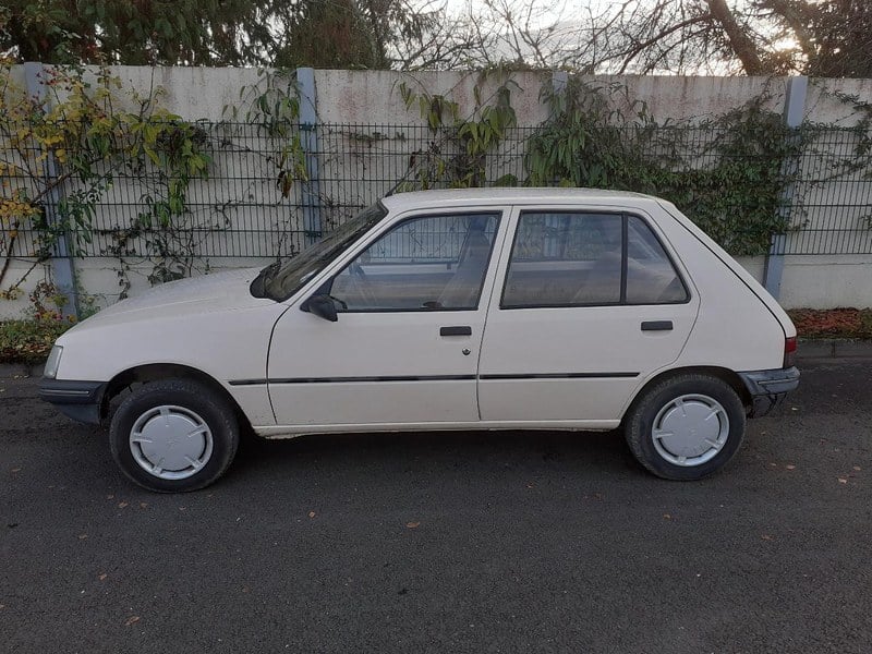 1992 Peugeot 205 GR