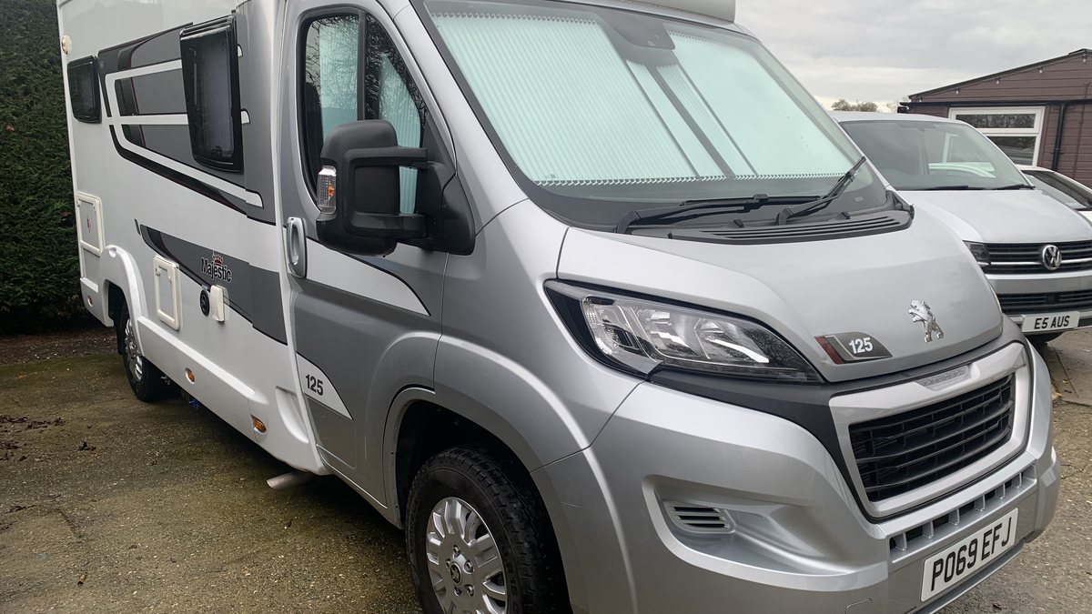 2019 Peugeot Boxer Silver Manual, 6 speed Right Hand Drive in Milton ...