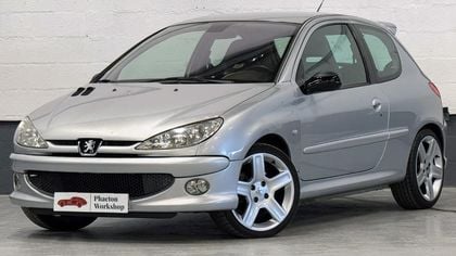 Peugeot 206 GT