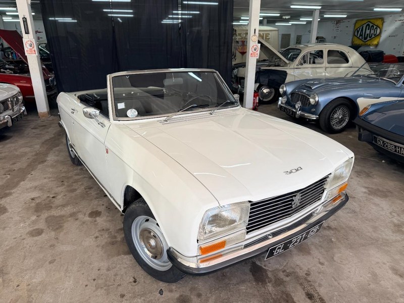 1973 Peugeot 304 Convertible - 2 1973 Peugeot 304 Convertible - 2
