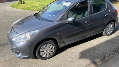 Peugeot 206+ S16