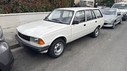 Peugeot 305 Break GT