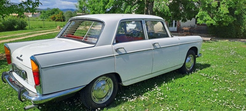 1969 Peugeot 404 - 2 1969 Peugeot 404 - 2
