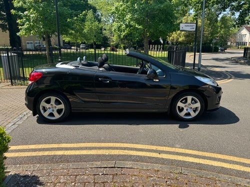 2011 Peugeot 207 CC