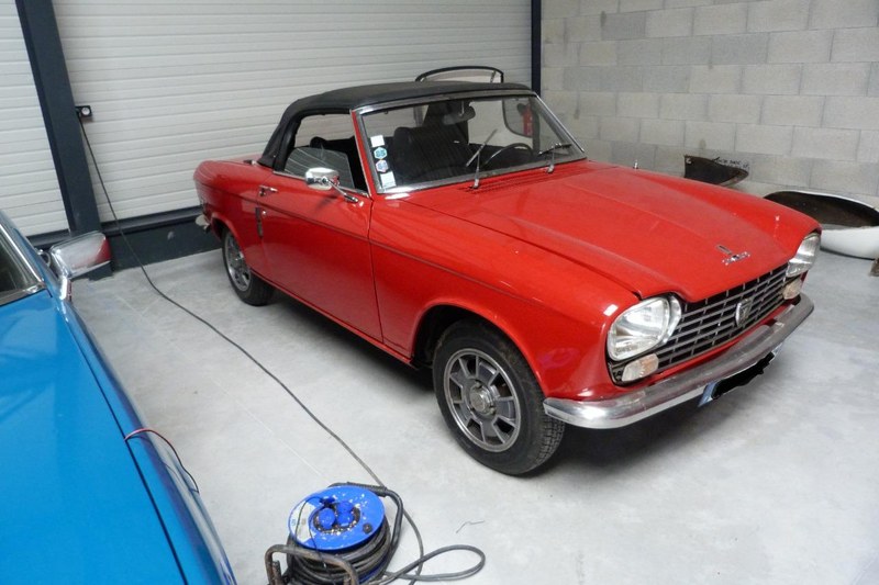 1967 Peugeot 204 Convertible - 1 1967 Peugeot 204 Convertible - 1