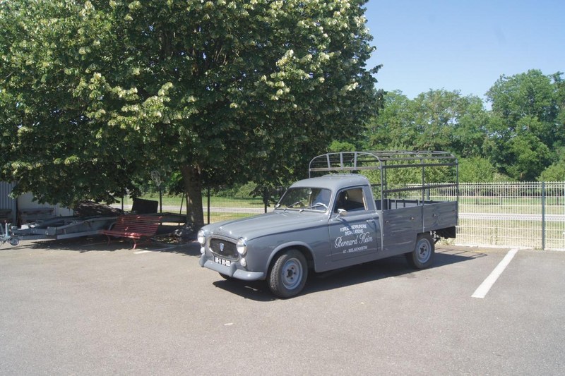 1960 Peugeot 403 - 1 1960 Peugeot 403 - 1