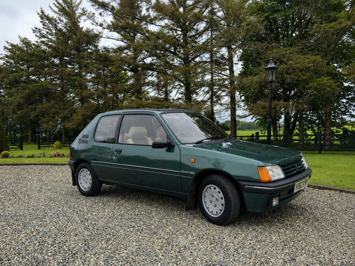 1990 Peugeot 205 GR