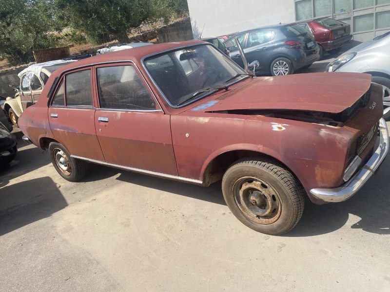1975 Peugeot 504 - 1 1975 Peugeot 504 - 1