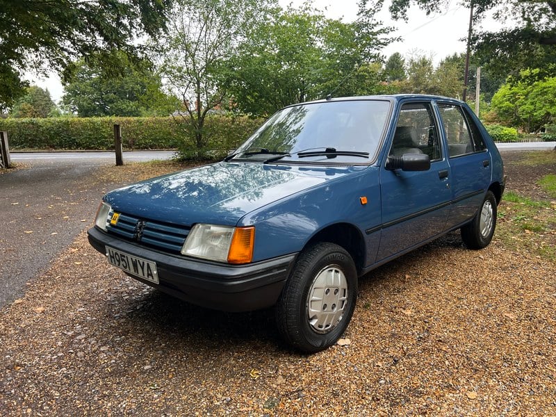 1991 Peugeot 205 - 2 1991 Peugeot 205 - 2