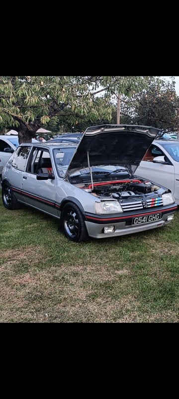 1989 Peugeot 205 - 1 1989 Peugeot 205 - 1