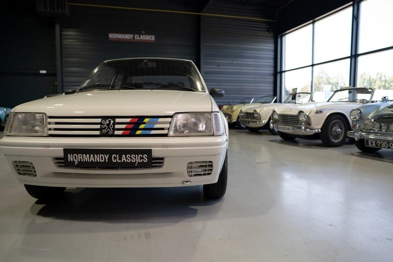 1991 Peugeot 205 - 1 1991 Peugeot 205 - 1
