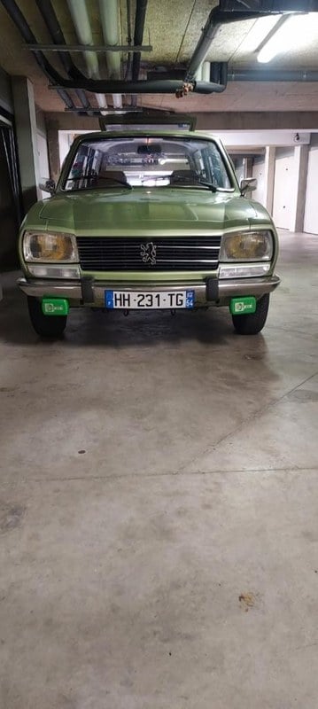 1980 Peugeot 504 - 1 1980 Peugeot 504 - 1