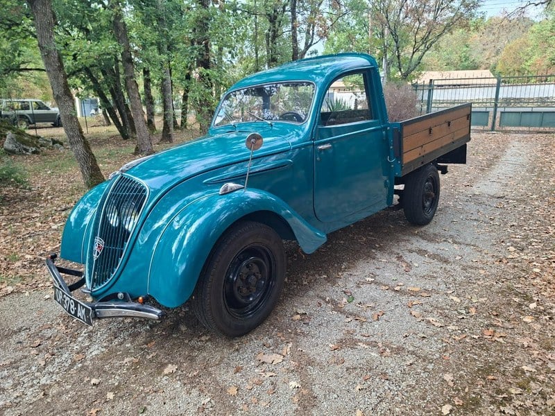 1947 Peugeot 202 - 1 1947 Peugeot 202 - 1