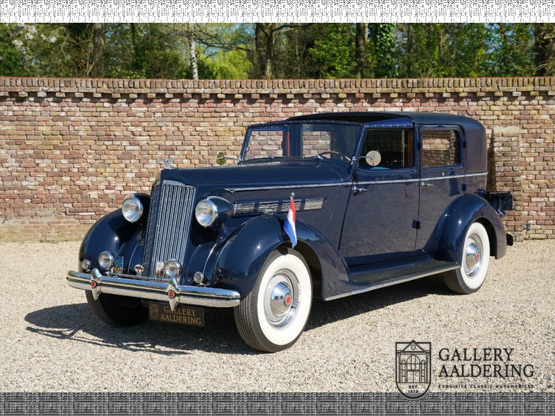 1937 Packard One-Twenty Rollston