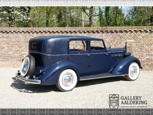 1937 Packard One-Twenty Rollston - 6