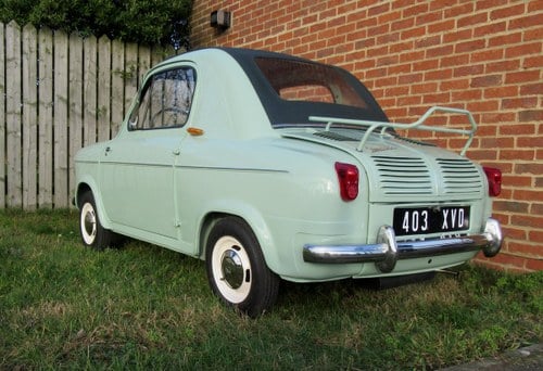 1959 Vespa 400 microcar concours condition! Kaufen Bei