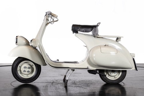 1954 PIAGGIO VESPA FARO BASSO Kaufen Bei