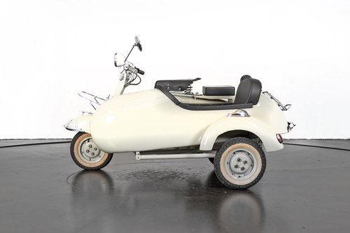 1955 PIAGGIO VESPA STRUZZO SIDECAR In vendita