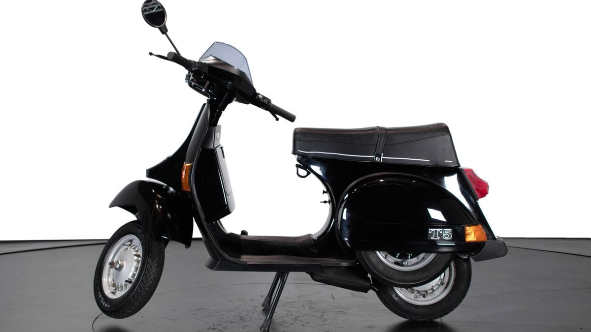 1985 Piaggio VESPA PX 125 T5 in Italy For Sale Car Classic