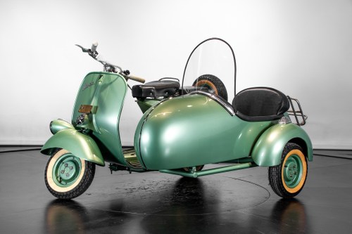 1951 PIAGGIO VESPA SIDECAR V31 In vendita