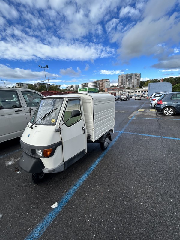 2017 Piaggio Ape Beige Manual, speed in Genève, Switzerland