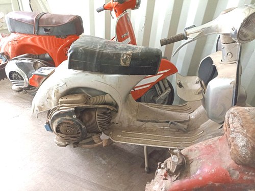 1973 Piaggio Vespa 180