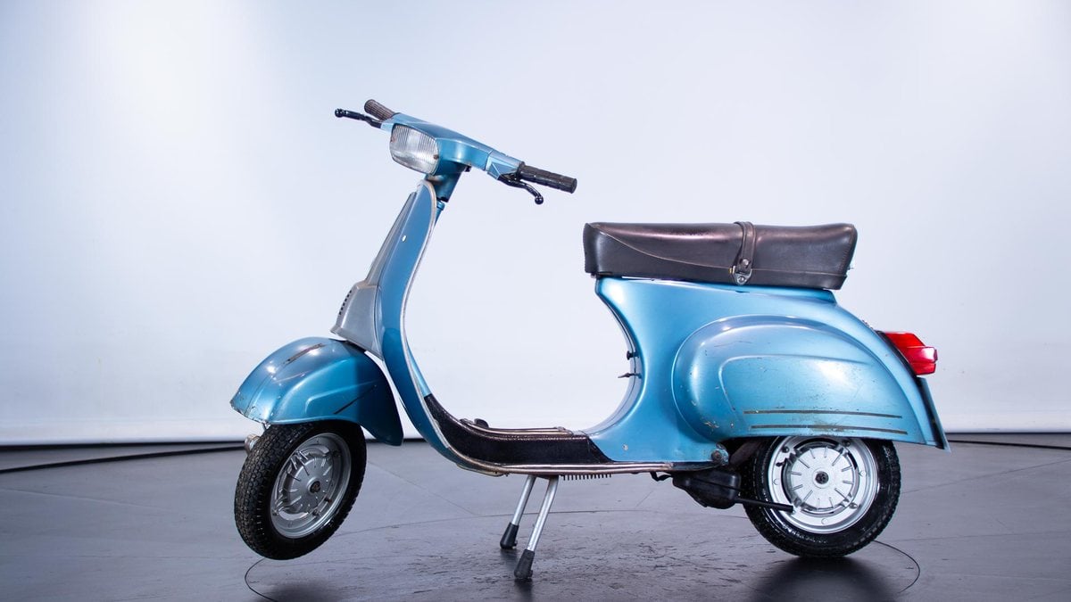 1972 Piaggio Vespa 50 Special Blue Left Hand Drive in Italy For