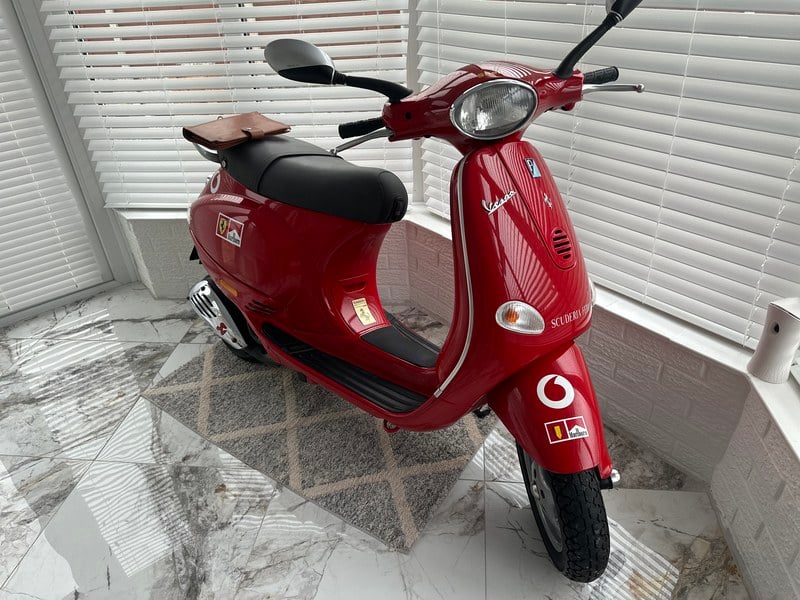 Vespa Matic Lx Vespa Lx 125 S Vespa ZX 125 Price Mileage, Colours