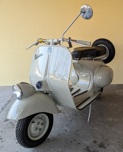 Vespa Faro Vespa Gl Vendo Faro Originale Siem Vespa Faro Basso Vn2