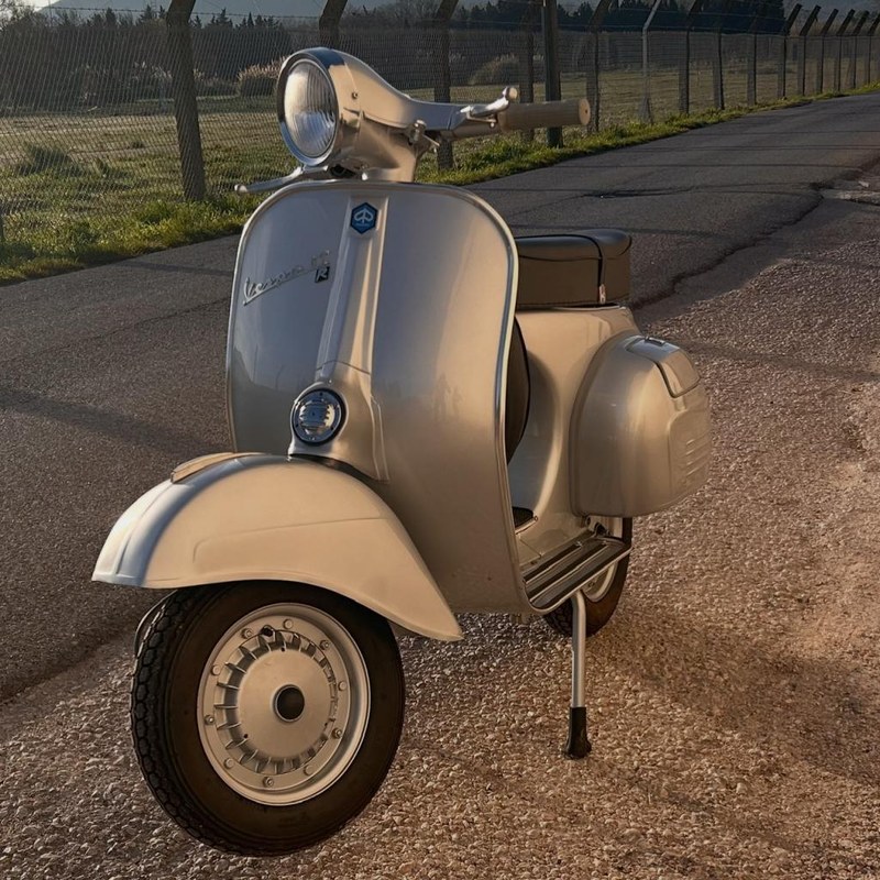 1975 Piaggio VBA Silver Manual, speed in La Crau, France For