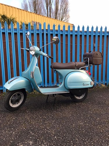 Vespa 2016 Piaggio Vespa PX125 limited edition