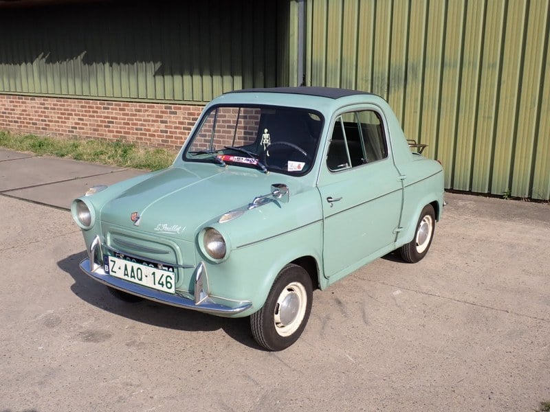 1960 Piaggio Vespa 400 - 1 1960 Piaggio Vespa 400 - 1