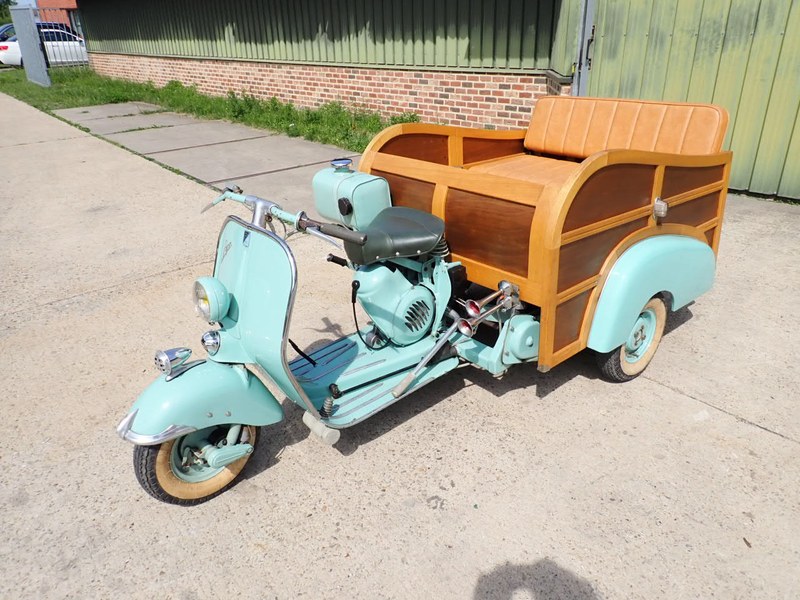 1953 Piaggio Ape - 2 1953 Piaggio Ape - 2