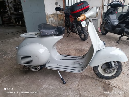 1957 Piaggio Vespa VNA1T 125