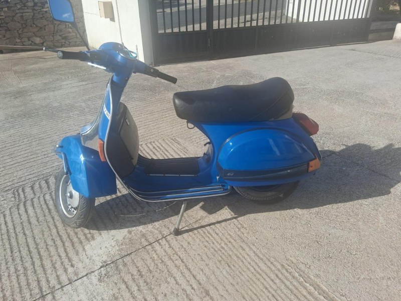 1979 Piaggio Vespa PX125 - 1 1979 Piaggio Vespa PX125 - 1