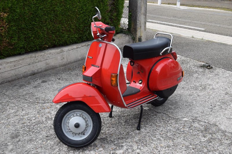 1990 Piaggio Vespa PX200 - 2 1990 Piaggio Vespa PX200 - 2