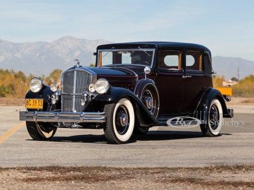 1932 Pierce-Arrow Model 52 Custom Club Berline For Sale by Auction