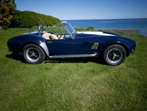 AC Cobra 427 replica