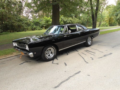 1968 Plymouth Hemi Road Runner  For Sale by Auction