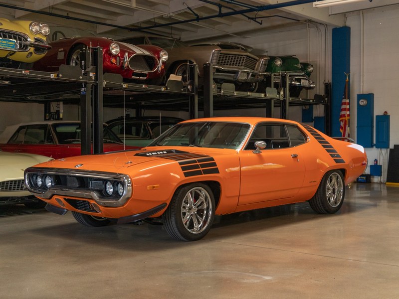 1972 Plymouth Roadrunner SRT Hemi 2 Door Hardtop Custom