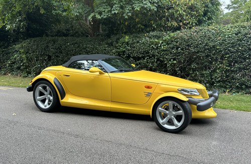 1999 PLYMOUTH PROWLER AUTO - THE ONLY YELLOW MODEL IN THE UK