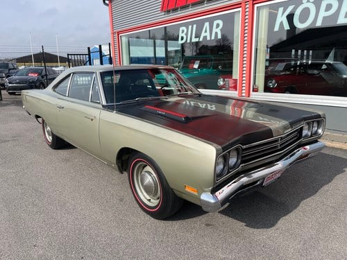 1969 Plymouth Road Runner REAL 426 HEMI 1 of 197