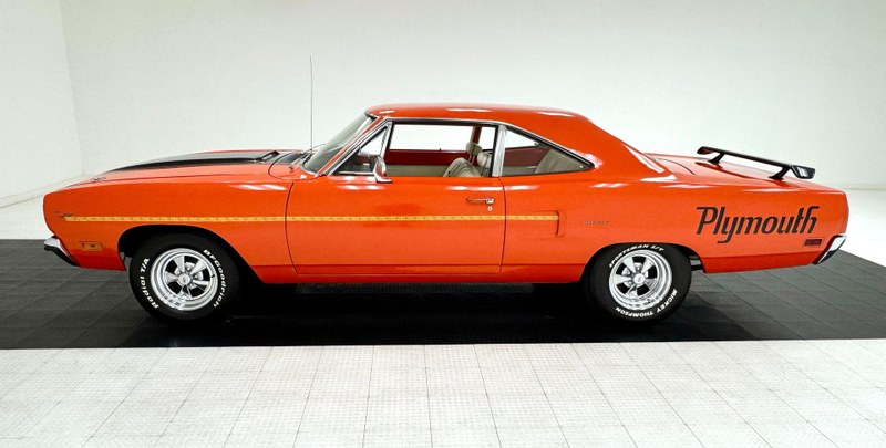 1970 Plymouth Road Runner - 2 1970 Plymouth Road Runner - 2