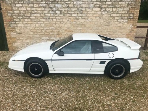 1988 Pontiac Fiero 2.8 V6 GT In vendita