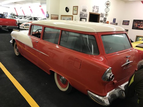 1956 Pontiac 2DR Wagon For Sale