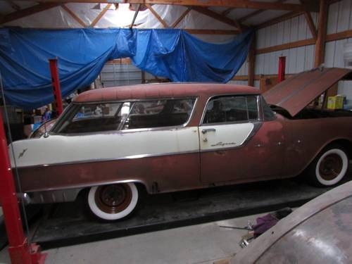 1955 Pontiac Safari 2DR Station Wagon Kaufen Bei