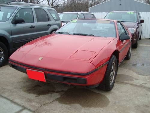 1984 Pontiac Fiero 2DR SOLD