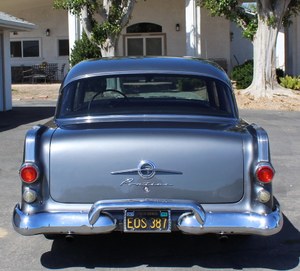 1956 Pontiac Chieftain 860